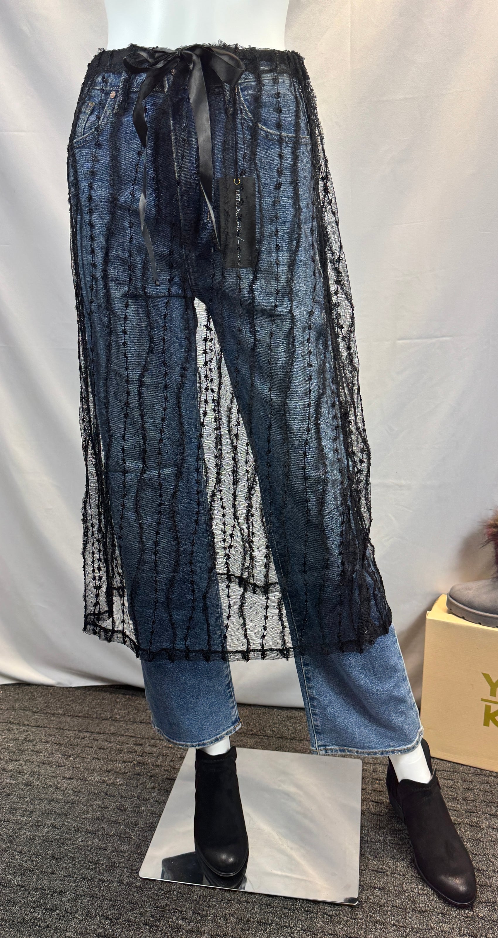 SHEER LAYERED MESH SKIRT