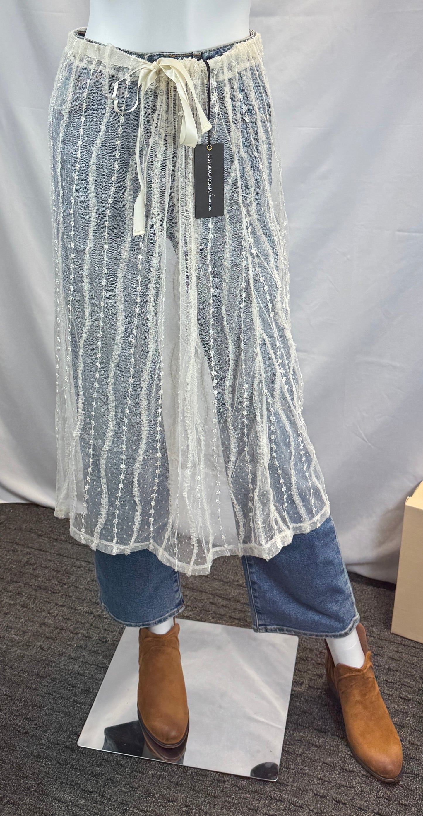 SHEER LAYERED MESH SKIRT