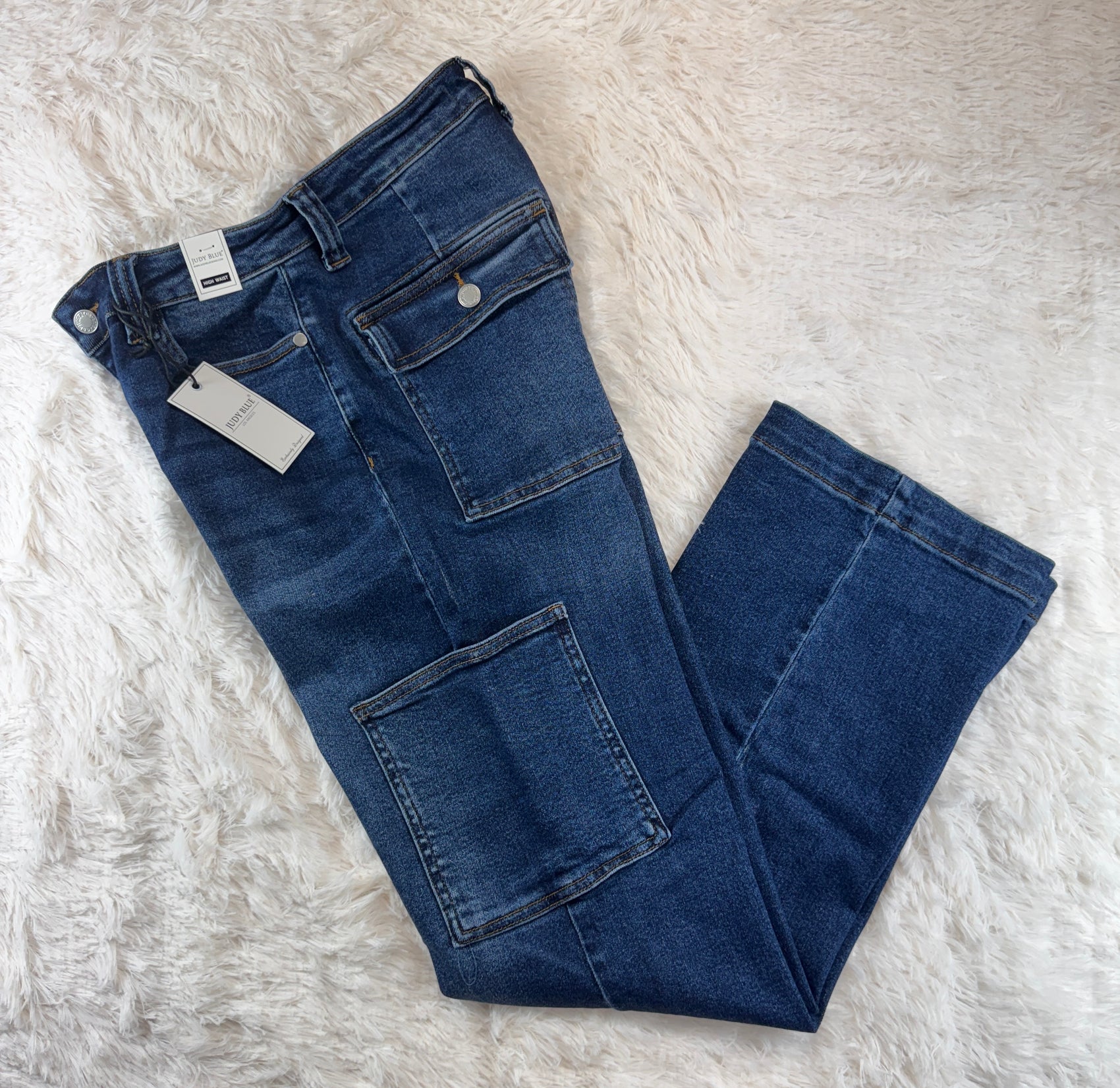 Judy Blue Cargo Jeans - the Boujee Sunflower