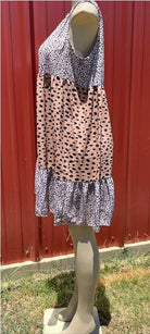 Vanilla Monkey. Color block animal print tie keyhole neck. Sleeveless. Tiered. Dress it up or down. S, M, L $25